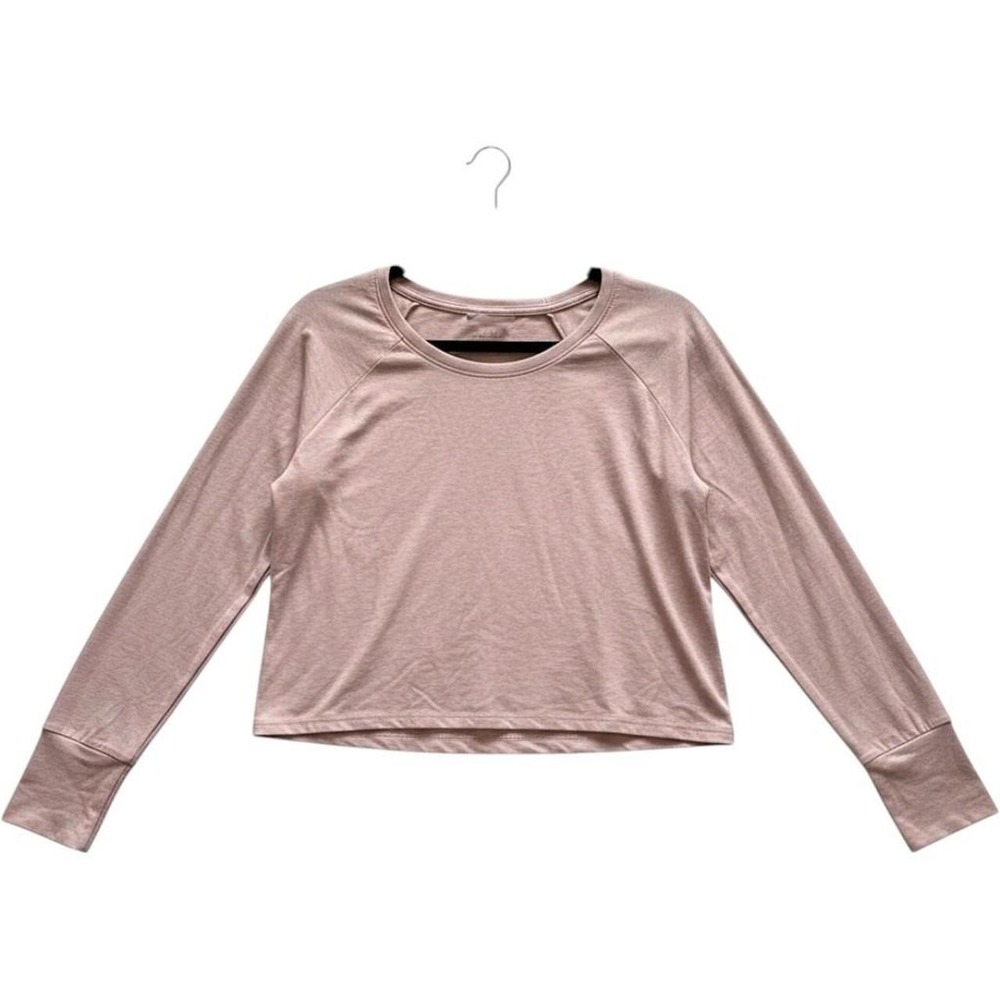 Beyond Yoga Featherweight Daydreamer Pullover in a light pink Size L